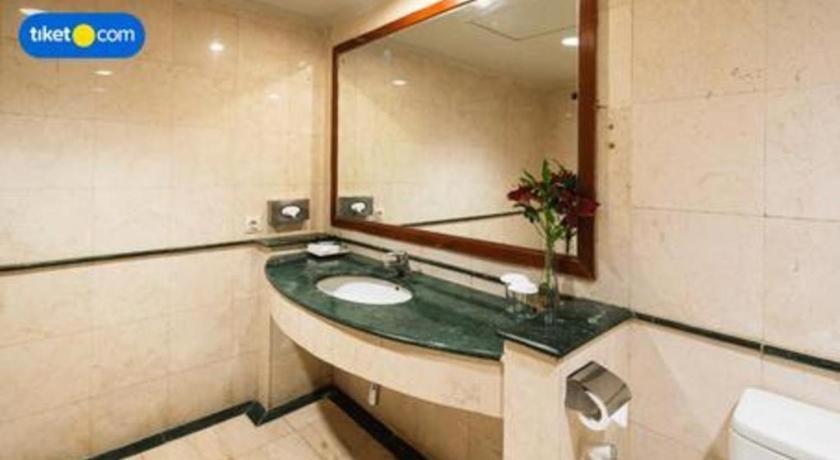 Oasis Amir Hotel Джакарта Экстерьер фото