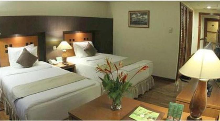 Oasis Amir Hotel Джакарта Экстерьер фото