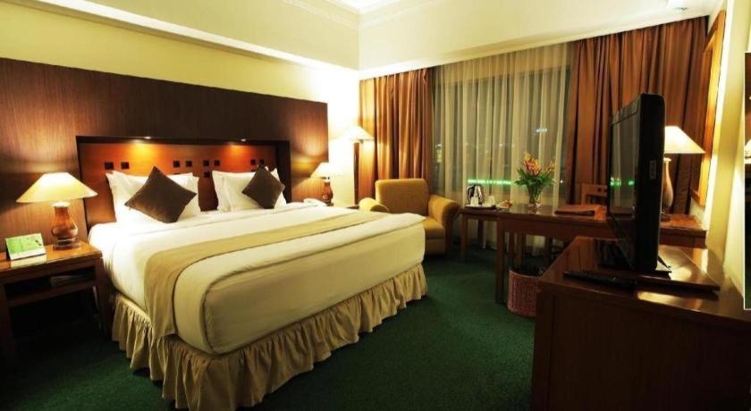 Oasis Amir Hotel Джакарта Экстерьер фото